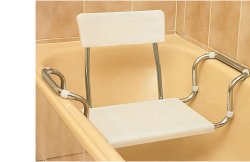 SEDILE ALLUNGABILE PER VASCA IN PLASTICA REGOLABILE CON SCHIENALE. TELAIO D'ACCIAIO CROMATO E PIANO DI SEDUTA IN MOPLEN CON 2 NERVATURE PER FISSARLO AL TELAIO.PORTATA MASSIMA 100KG - Metafarm