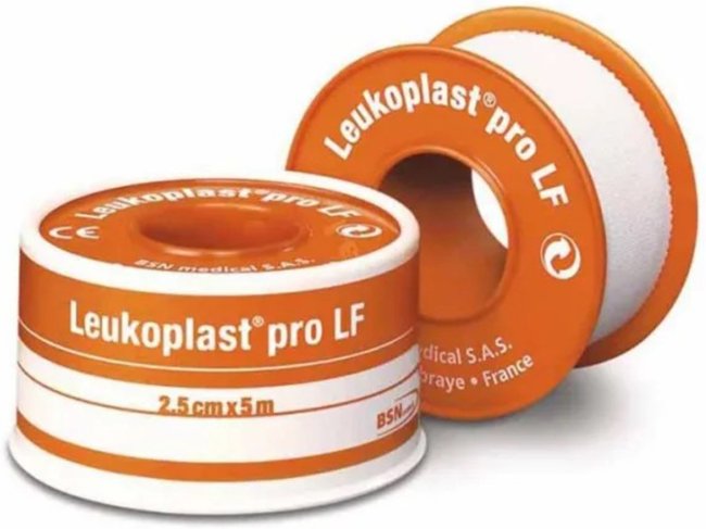 CEROTTO CHIRURGICO MEDICATO IN ROCCHETTO LEUKOPLAST PRO LF CON OSSIDO DI ZINCO 2,5X500 CM - Metafarm