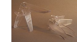 SPECULUM VAGINALE STERILE MISURA PICCOLA. SUPERFICIE INTERNA DELLE VALVE SATINATA E ANTIRIFLESSO - Metafarm