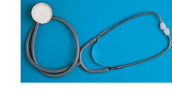 FONENDOSCOPIO LEGGERO PIATTO CON MEMBRABA ARCHETTO BIAURICOLARE PER AUSCULTAZIONE CON MOLLA ESTERNA - Metafarm