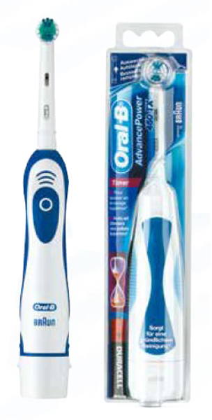 ORALB ADVANCED POWER SPAZZOLINO ELETTRICO - Metafarm