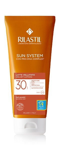 RILASTIL SUN SYSTEM PHOTO PROTECTION TERAPY LATTE VELLUTANTE SPF 30 200 ML - Metafarm